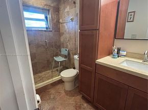 1400 Tallwood Ave 303, Hollywood FL 33021