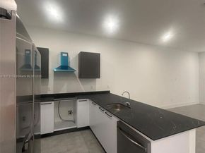 2423 NW 23rd Ln, Fort Lauderdale FL 33311