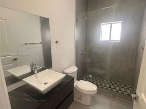 2423 NW 23rd Ln, Fort Lauderdale FL 33311