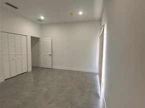 2423 NW 23rd Ln, Fort Lauderdale FL 33311