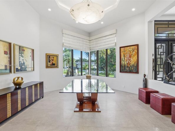 12321 NW 2nd St, Plantation FL 33325