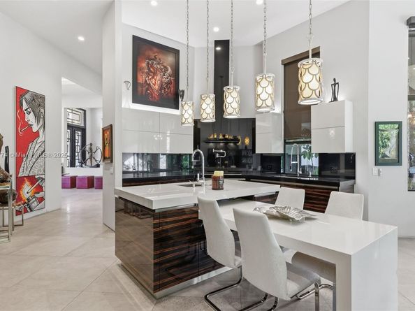 12321 NW 2nd St, Plantation FL 33325