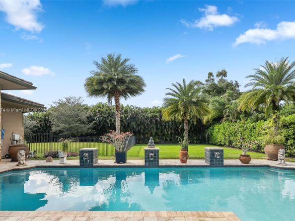 12321 NW 2nd St, Plantation FL 33325