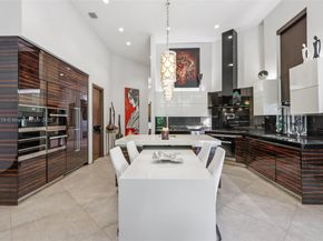 12321 NW 2nd St, Plantation FL 33325