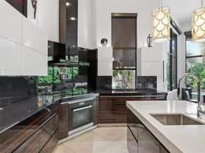 12321 NW 2nd St, Plantation FL 33325