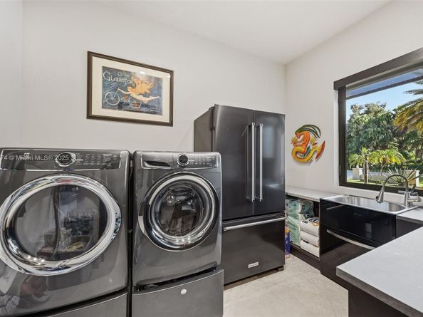 12321 NW 2nd St, Plantation FL 33325