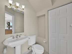 16250 SW 47th Mnr, Miramar FL 33027