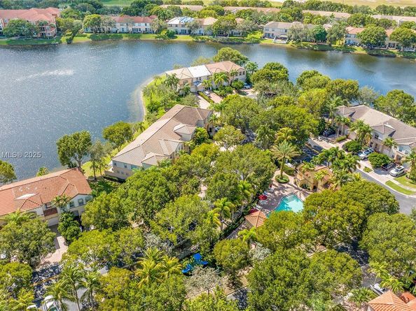 16250 SW 47th Mnr, Miramar FL 33027