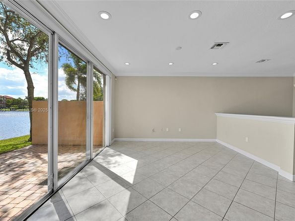 16250 SW 47th Mnr, Miramar FL 33027