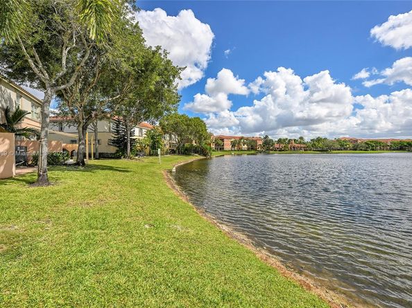 16250 SW 47th Mnr, Miramar FL 33027