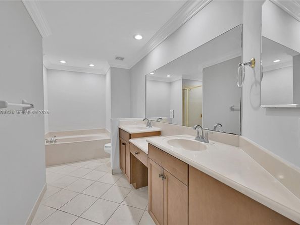 16250 SW 47th Mnr, Miramar FL 33027