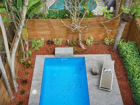 3075 Mary St, Miami FL 33133