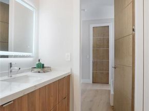 3075 Mary St, Miami FL 33133