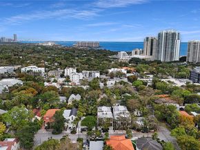 3075 Mary St, Miami FL 33133