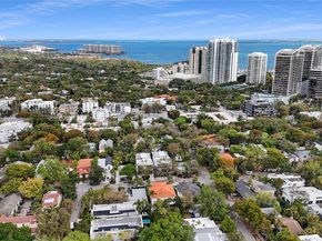 3075 Mary St, Miami FL 33133