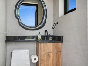 3075 Mary St, Miami FL 33133