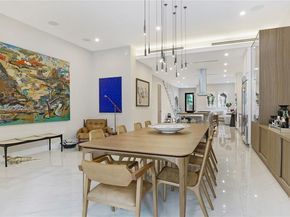 3075 Mary St, Miami FL 33133