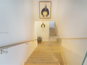 3075 Mary St, Miami FL 33133