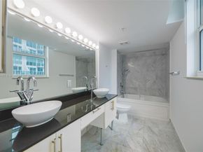 31 SE 5th St 1510, Miami FL 33131