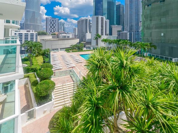 31 SE 5th St 1510, Miami FL 33131