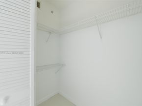 31 SE 5th St 1510, Miami FL 33131