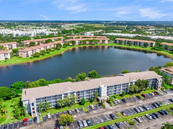 750 SW 138th Ave 304F, Pembroke Pines FL 33027