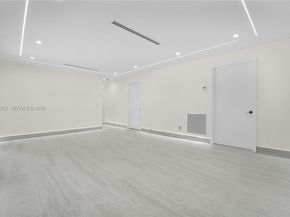 4700 SW 110th Ave, Davie FL 33328