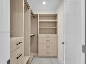 4700 SW 110th Ave, Davie FL 33328
