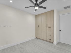 4700 SW 110th Ave, Davie FL 33328