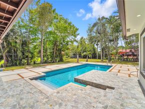 4700 SW 110th Ave, Davie FL 33328