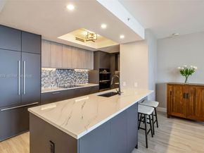848 Brickell Key Dr 3403, Miami FL 33131
