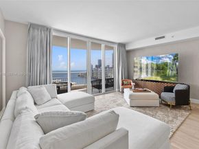 848 Brickell Key Dr 3403, Miami FL 33131