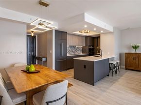 848 Brickell Key Dr 3403, Miami FL 33131