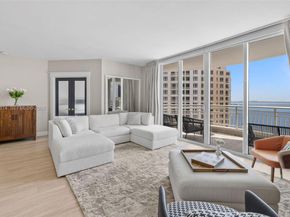 848 Brickell Key Dr 3403, Miami FL 33131