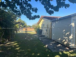 13800 SW 73rd St, Miami FL 33183