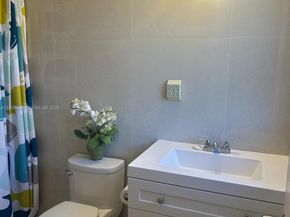 13800 SW 73rd St, Miami FL 33183