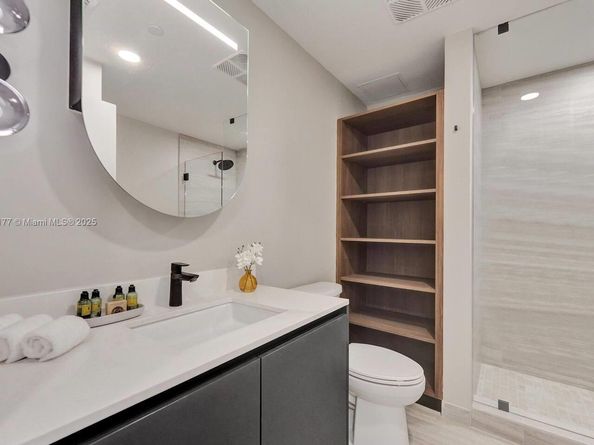 580 72nd Street 1713, Miami Beach FL 33141