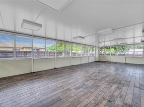 17130 NE 7th Ave, North Miami Beach FL 33162