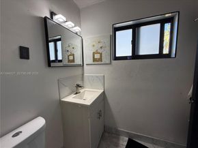 1241 NW 196th St, Miami Gardens FL 33169