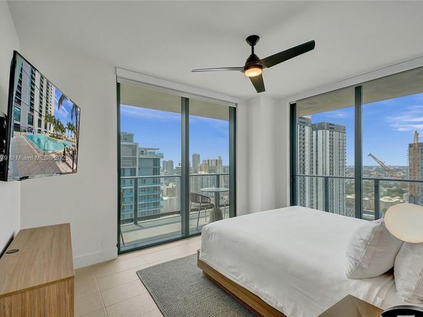 159 NE 6th St 3405, Miami FL 33132