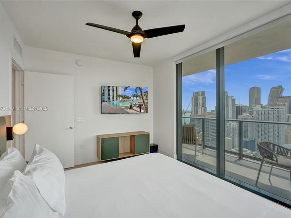 159 NE 6th St 3405, Miami FL 33132