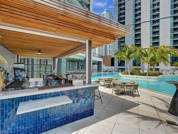 159 NE 6th St 3405, Miami FL 33132