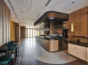 159 NE 6th St 3405, Miami FL 33132