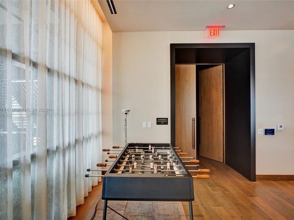 159 NE 6th St 3405, Miami FL 33132