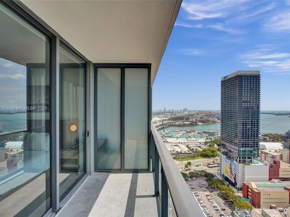 159 NE 6th St 3405, Miami FL 33132