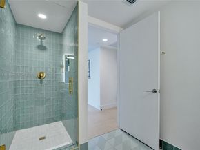 159 NE 6th St 3405, Miami FL 33132