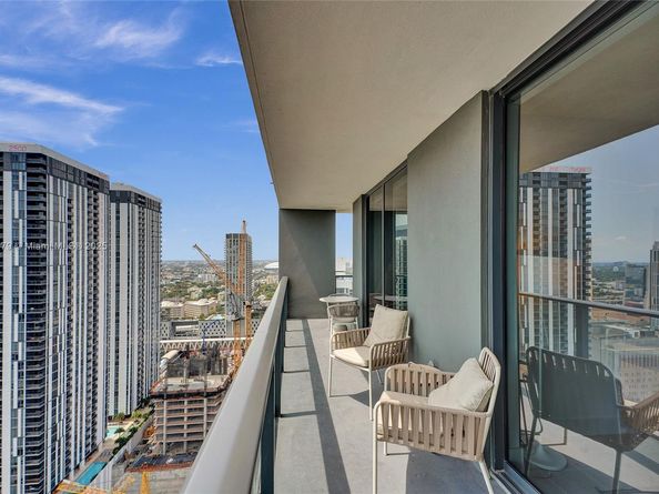 159 NE 6th St 3405, Miami FL 33132