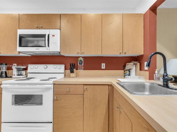 14865 SW 104th St 2622, Miami FL 33196