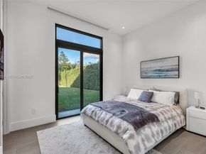 8271 SW 67th St, Miami FL 33143