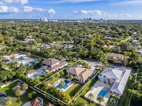 8271 SW 67th St, Miami FL 33143